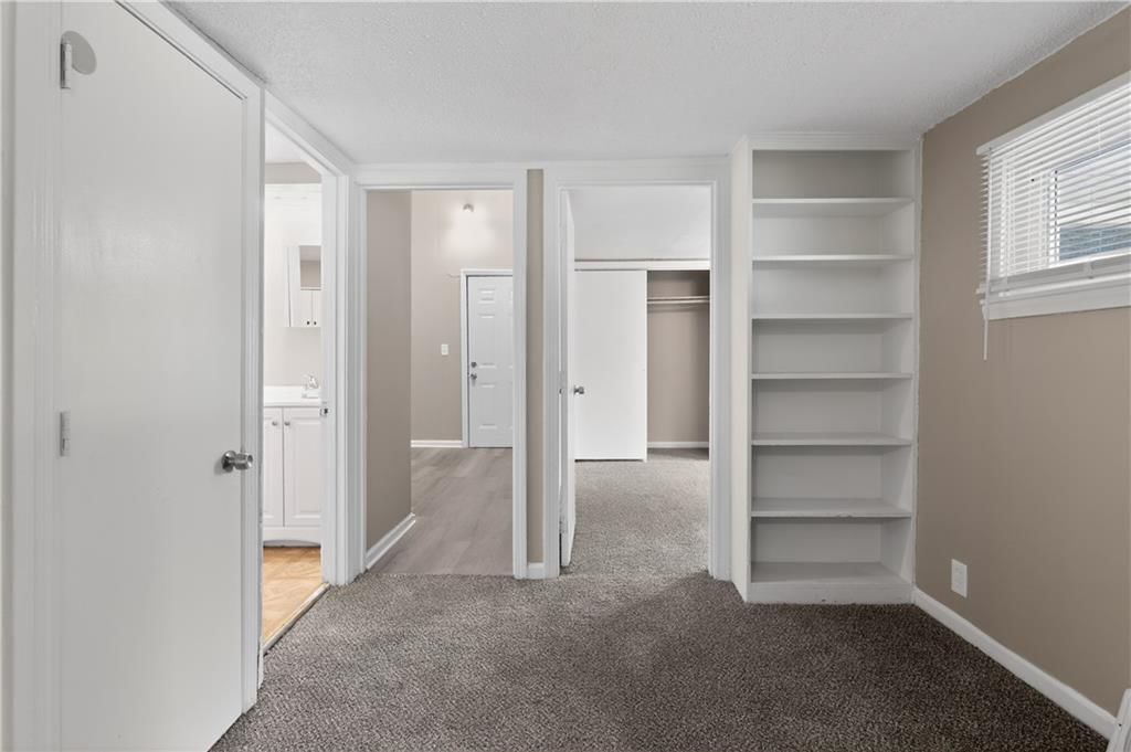 701 W Jones Street — photo 23