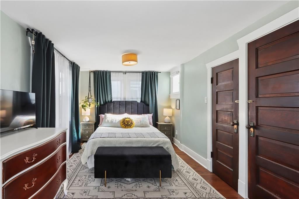 4208 Charlotte Street — photo 18