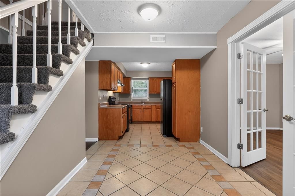 206 W Lawrence Street — photo 19
