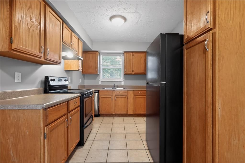 206 W Lawrence Street — photo 20