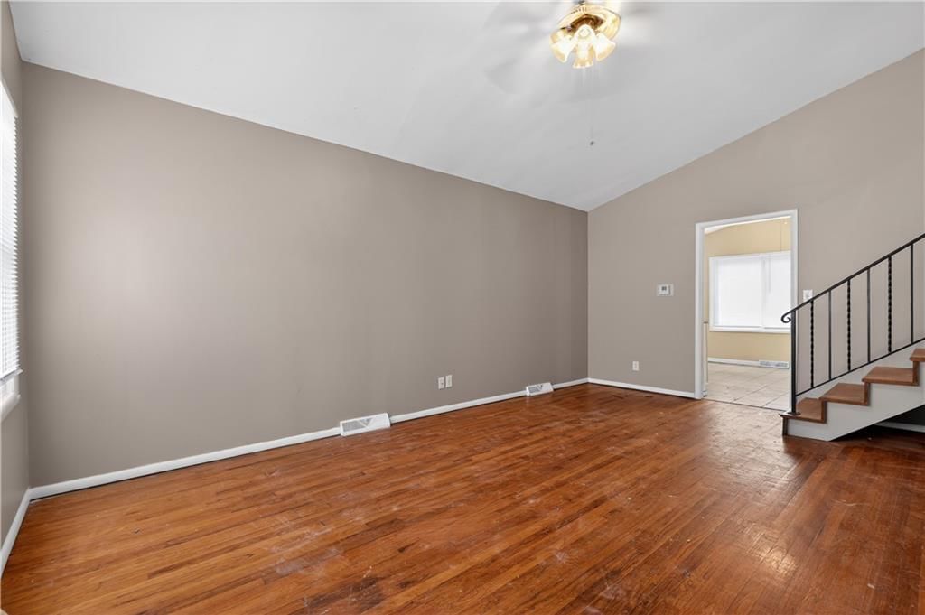 8301 E 111th Terrace — photo 9