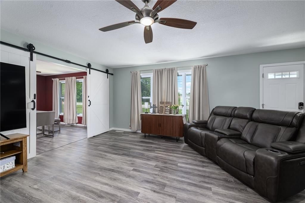 13300 Parallel Parkway — photo 11