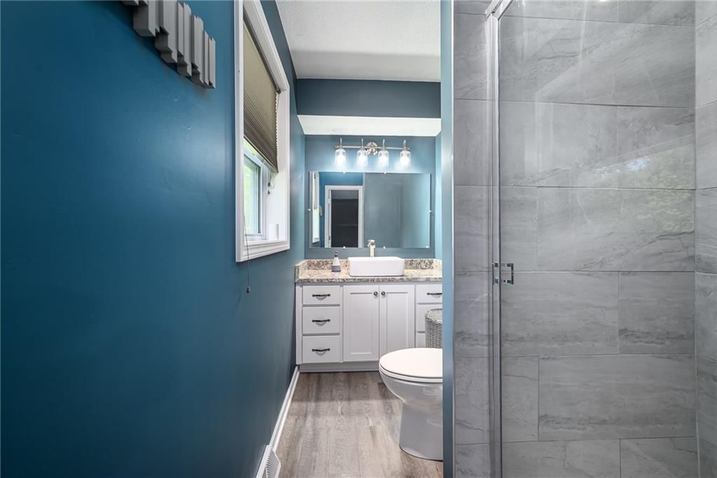 13300 Parallel Parkway — photo 17