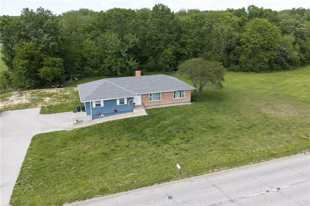 13300 Parallel Parkway — photo 25