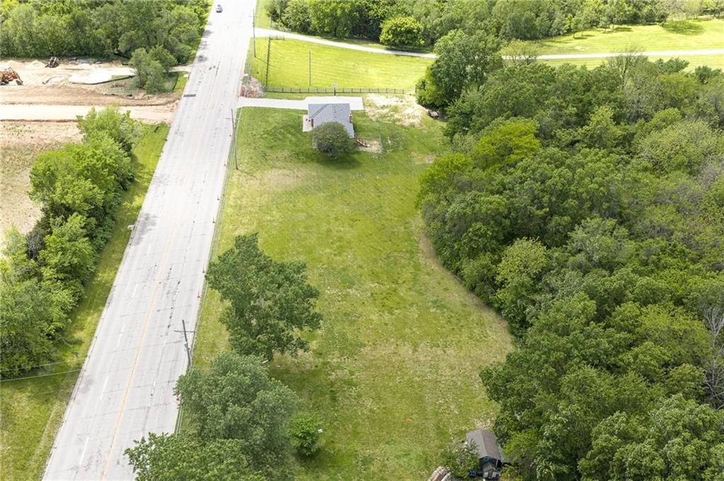 13300 Parallel Parkway — photo 28