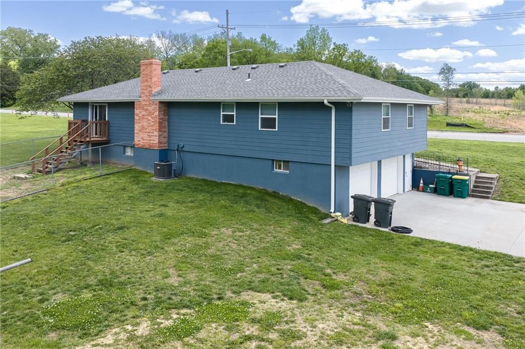 13300 Parallel Parkway — photo 32