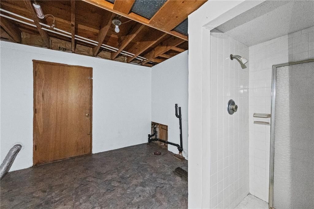1916 N 94th Street — photo 21