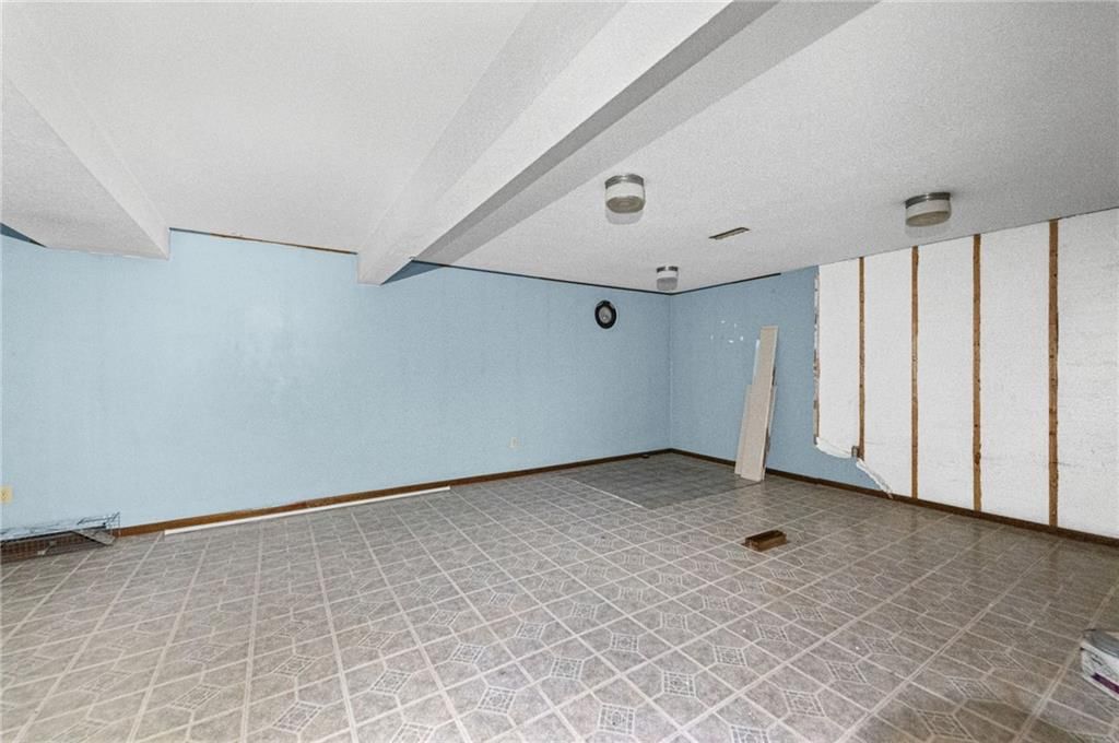 1916 N 94th Street — photo 24
