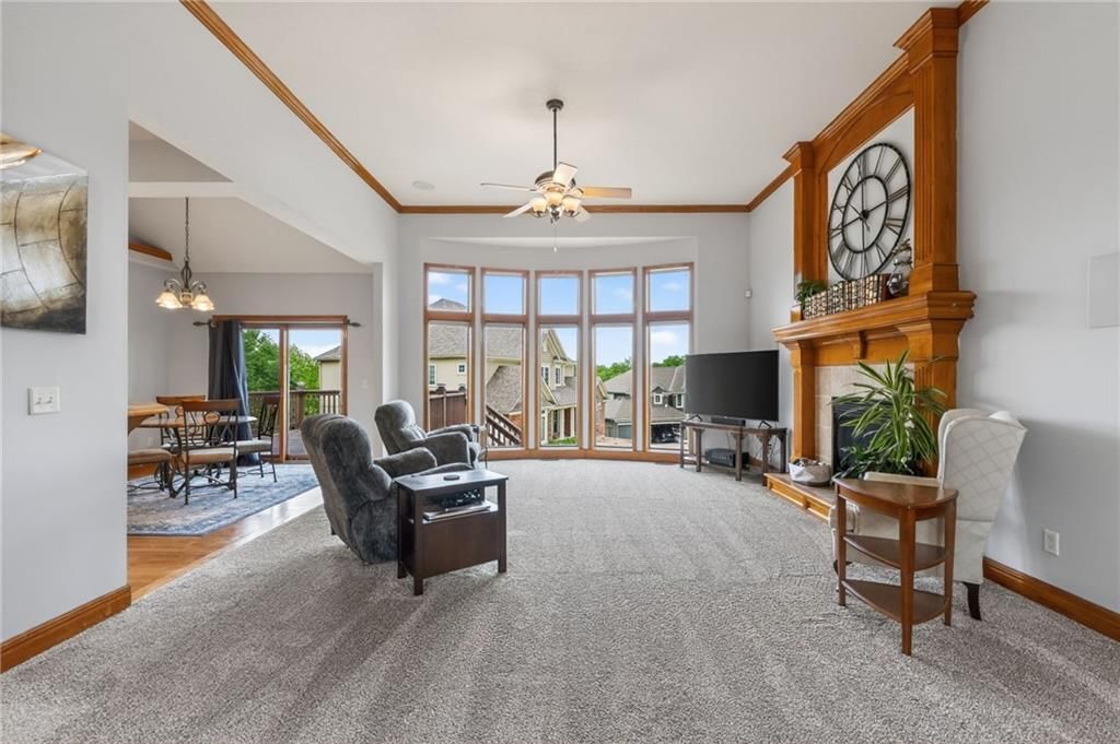 125 SW GRAY Circle — photo 4
