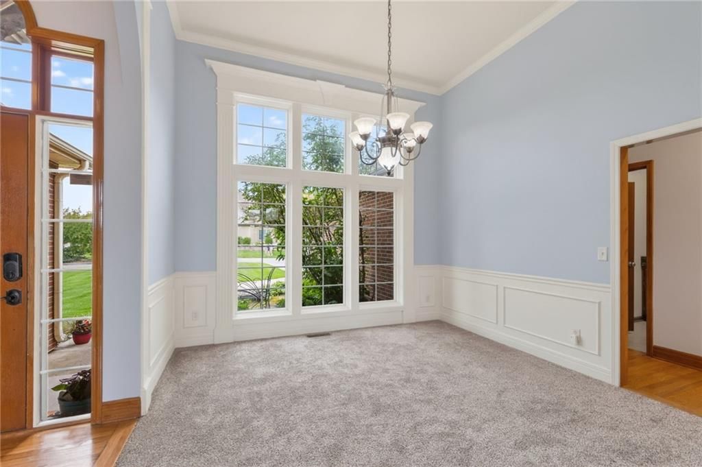 125 SW GRAY Circle — photo 8