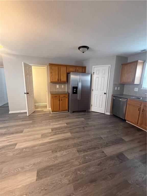 314 NE Coldwater Creek Drive — photo 7