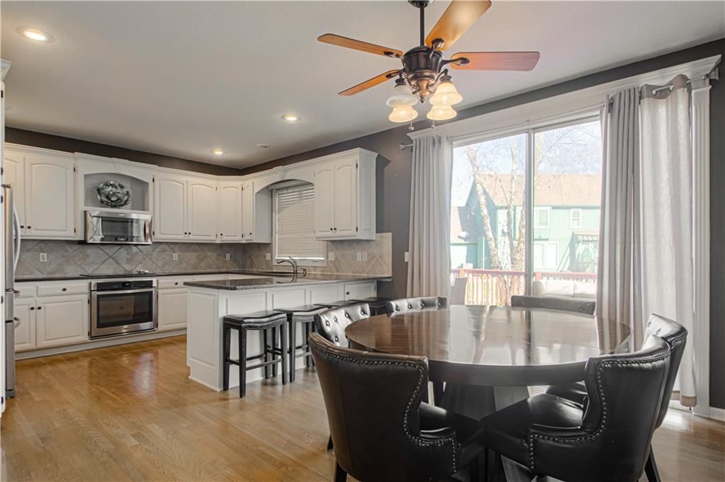 304 NE Hidden Valley Way — photo 10