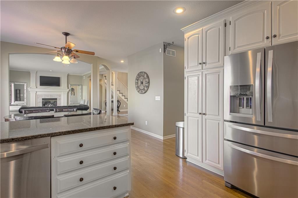 304 NE Hidden Valley Way — photo 13
