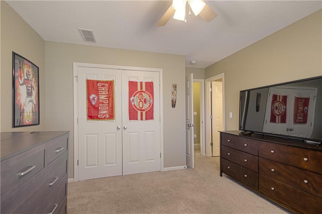 304 NE Hidden Valley Way — photo 25