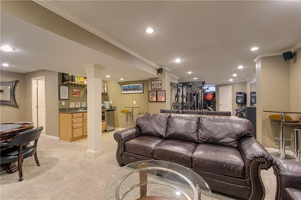 304 NE Hidden Valley Way — photo 30