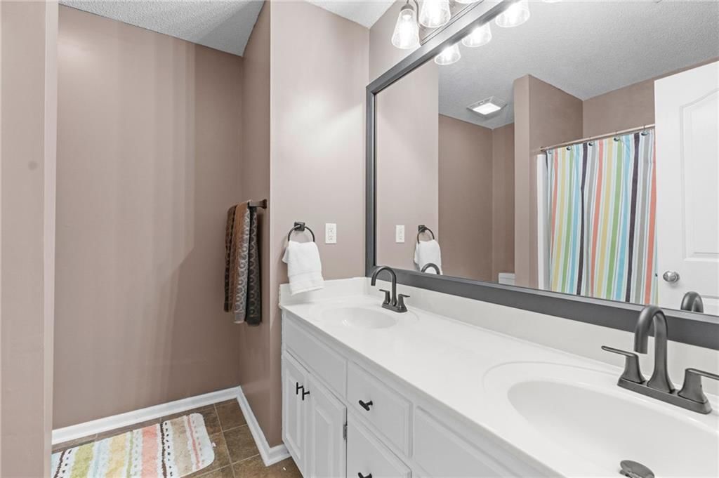 11106 Augusta Drive — photo 29