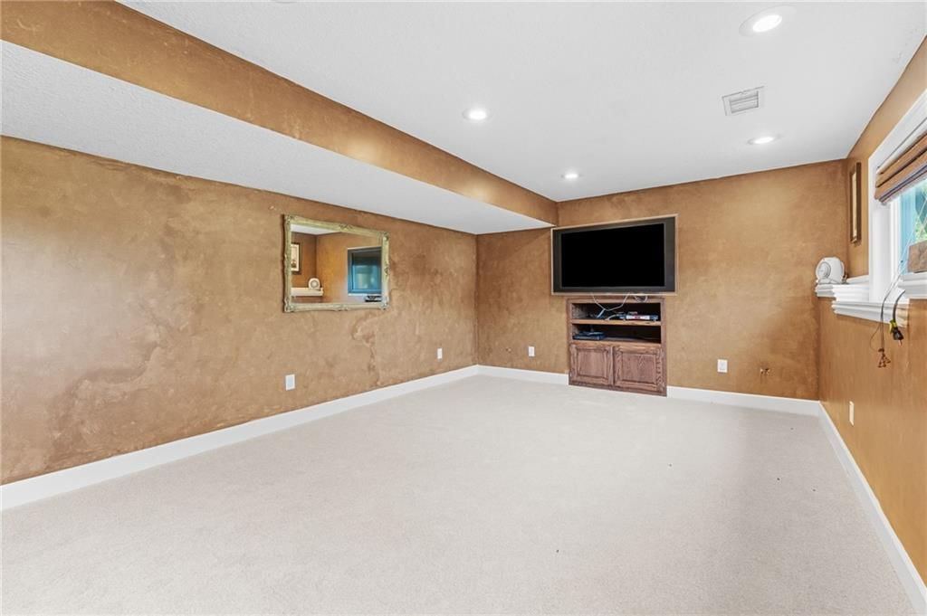 11106 Augusta Drive — photo 33