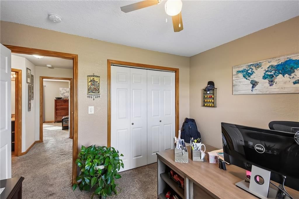 1001 Bluestem Drive — photo 14