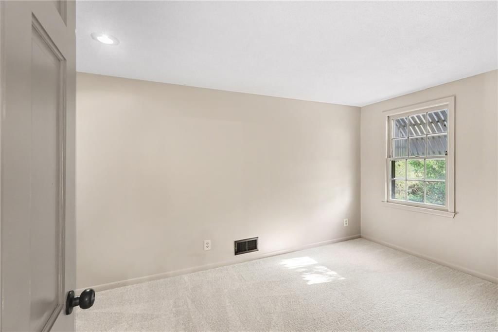 4811 Waukomis Drive — photo 21