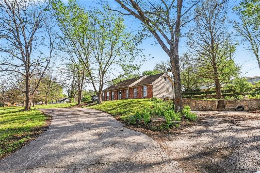 4811 Waukomis Drive — photo 24