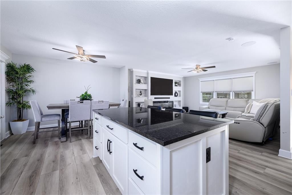412 Fairlane Street — photo 9