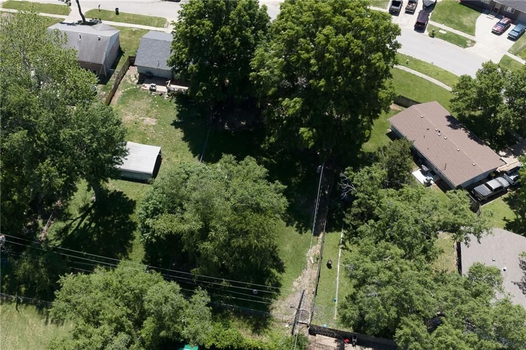 412 Fairlane Street — photo 24