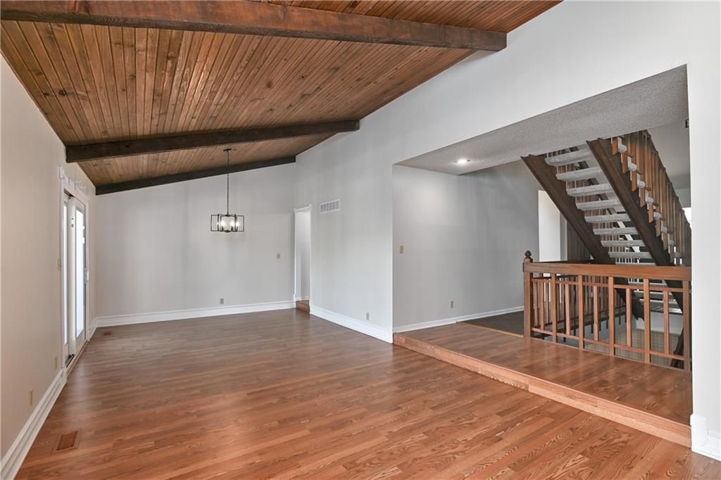 1040 S Wyckford Street — photo 10