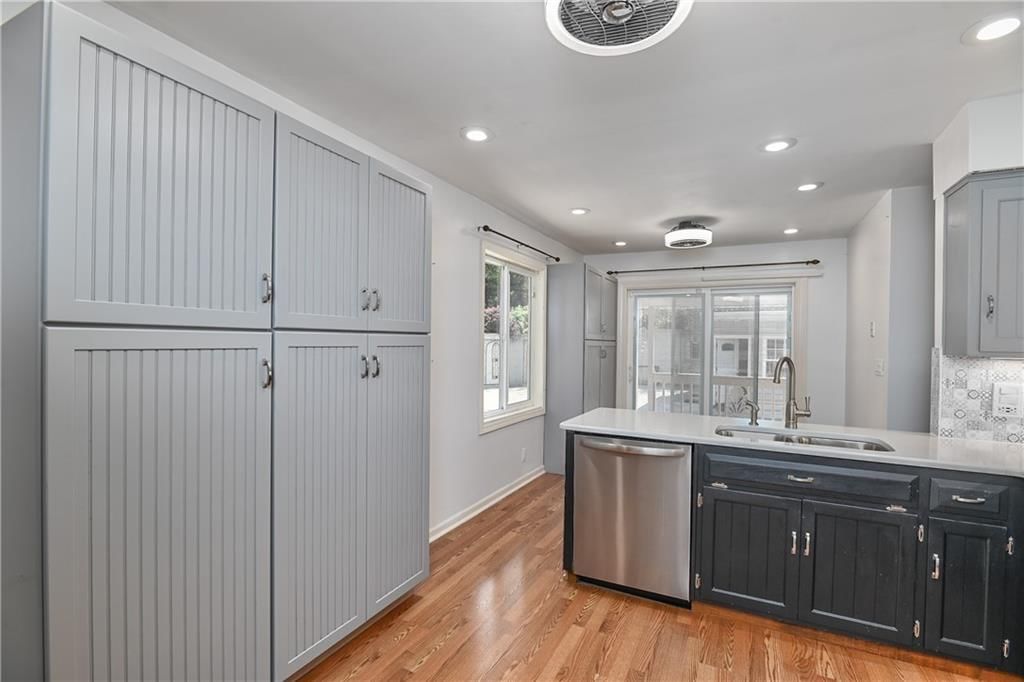 1040 S Wyckford Street — photo 15