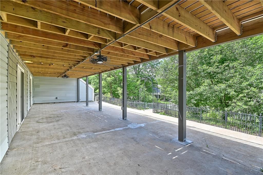 1040 S Wyckford Street — photo 47