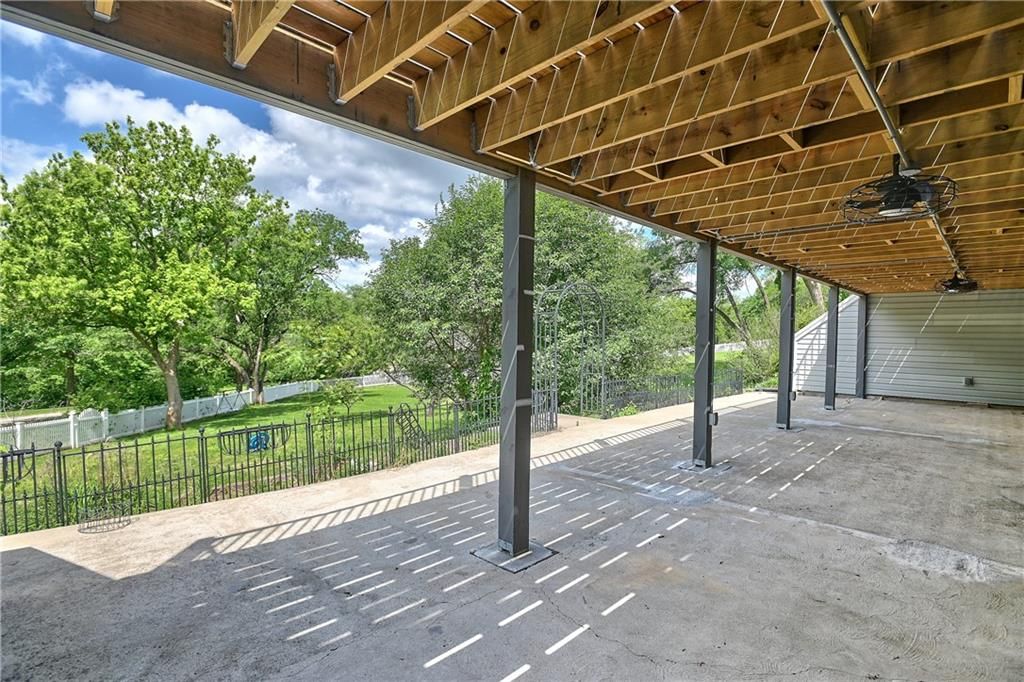 1040 S Wyckford Street — photo 49