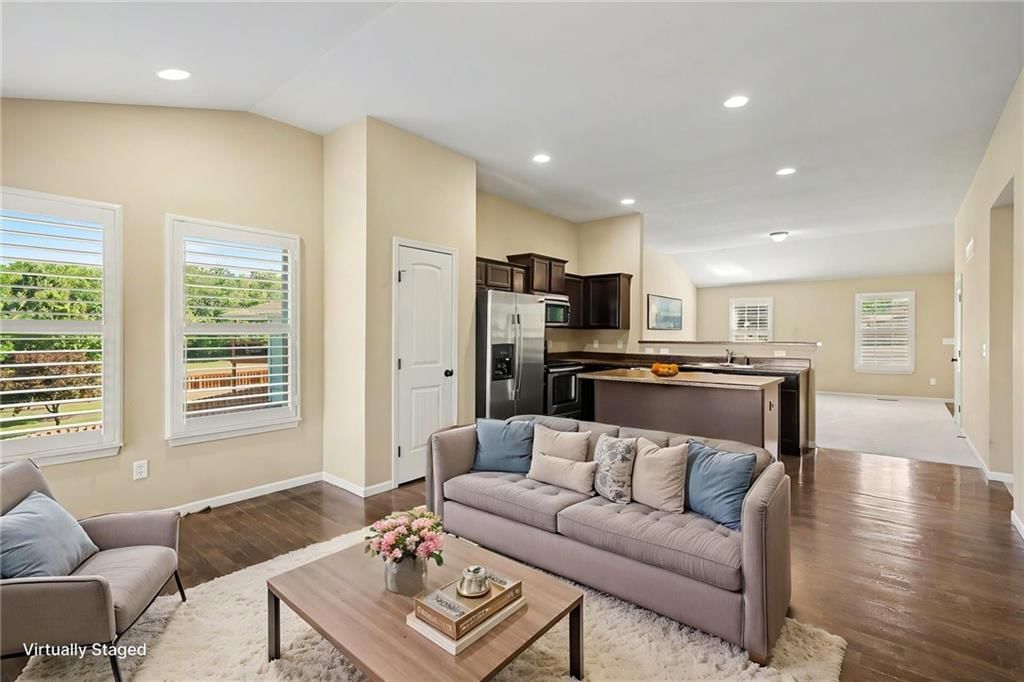 14256 Oakland Court — photo 8