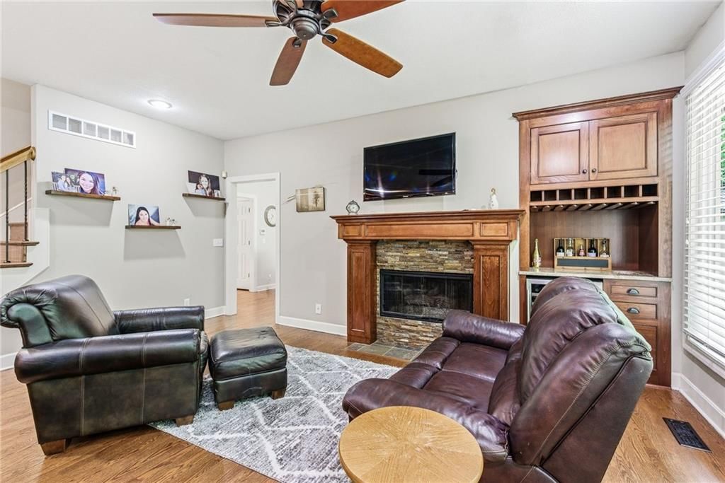 12716 Carter Street — photo 19