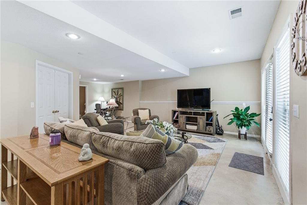 12716 Carter Street — photo 38