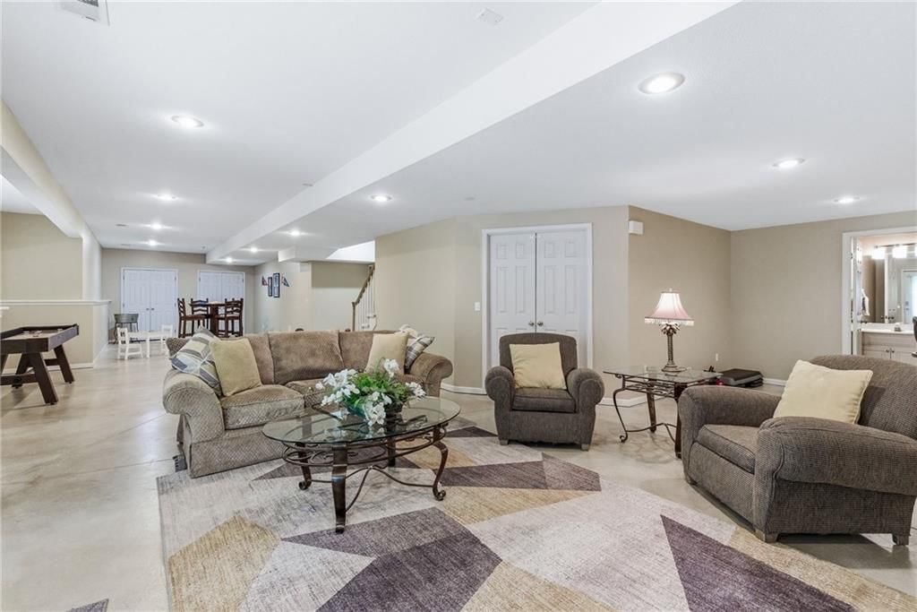 12716 Carter Street — photo 41