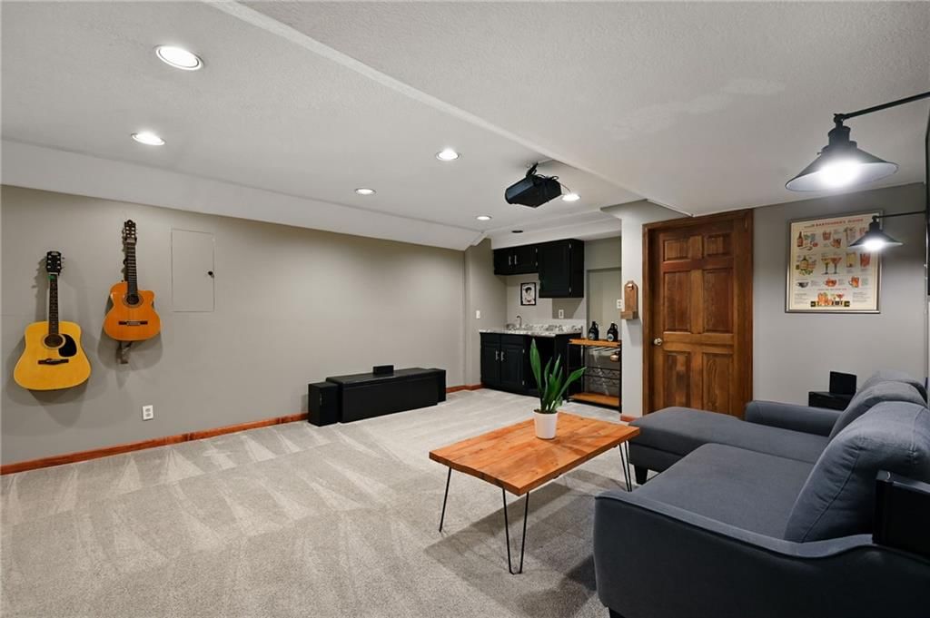 15430 Overbrook Lane — photo 30