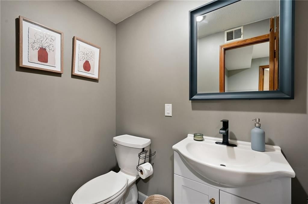 15430 Overbrook Lane — photo 33