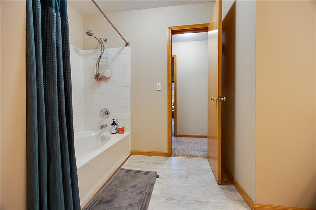 1816 Carmel Drive — photo 33