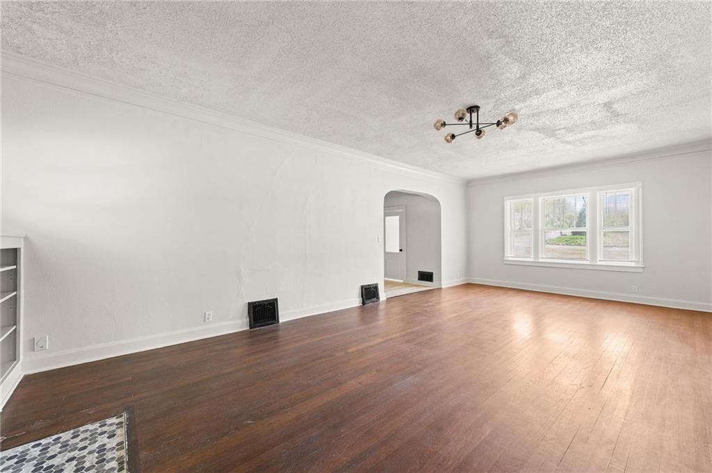 2842 N 55th Street — photo 10