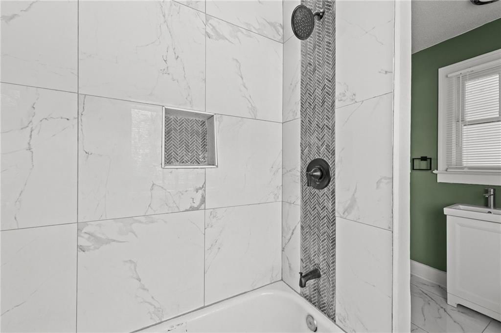2842 N 55th Street — photo 24