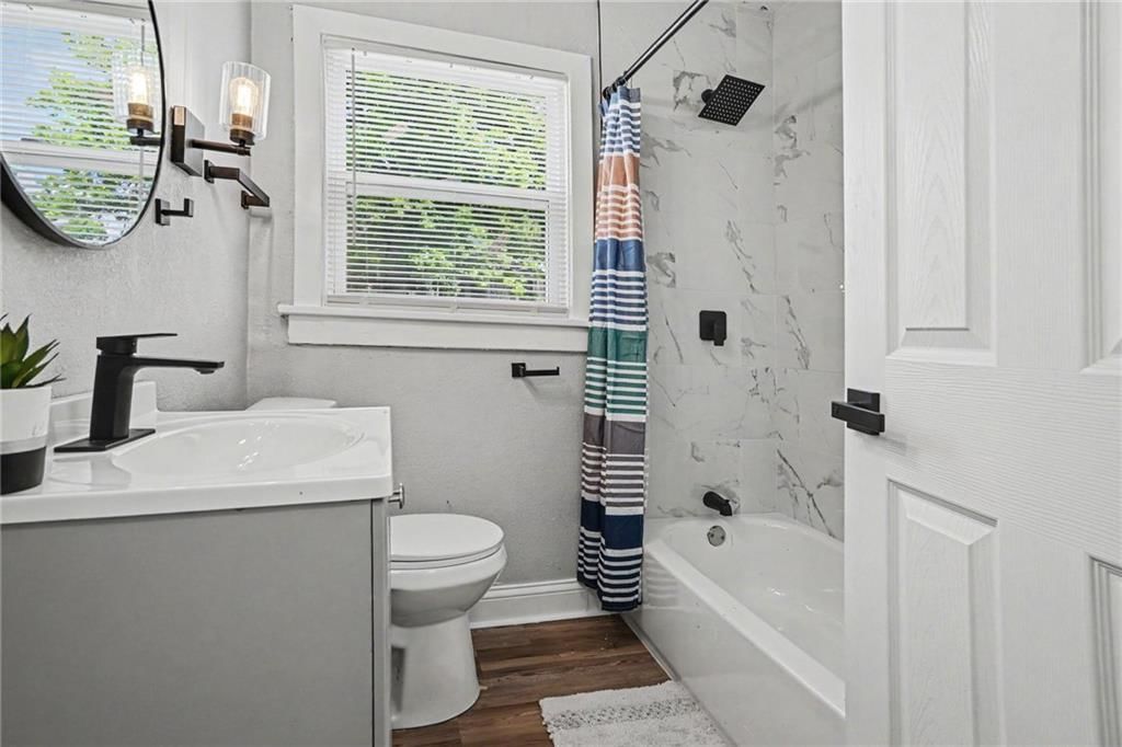 1040 N 25th Street — photo 17