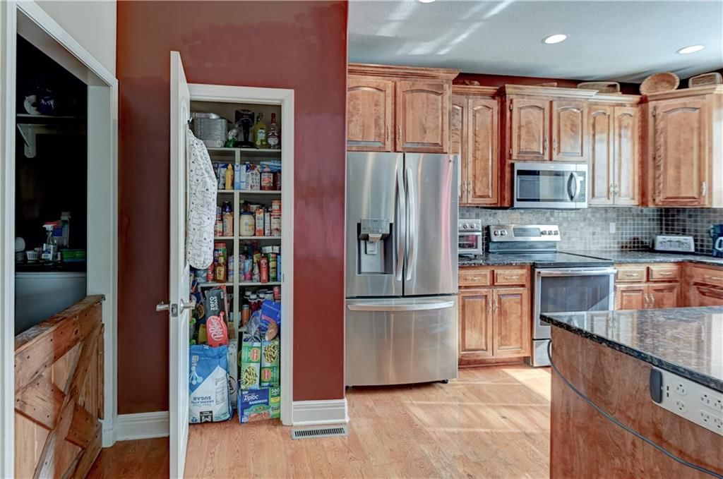 1018 N Old Mill Road — photo 10