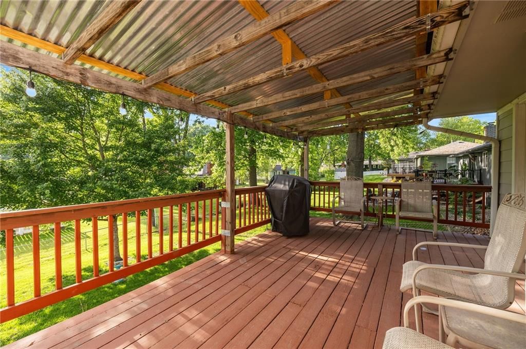 5140 Cody Street — photo 25