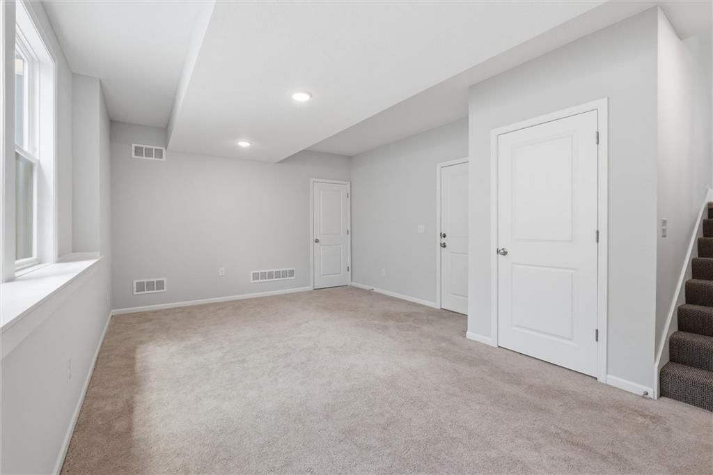 8278 Primrose Street — photo 35