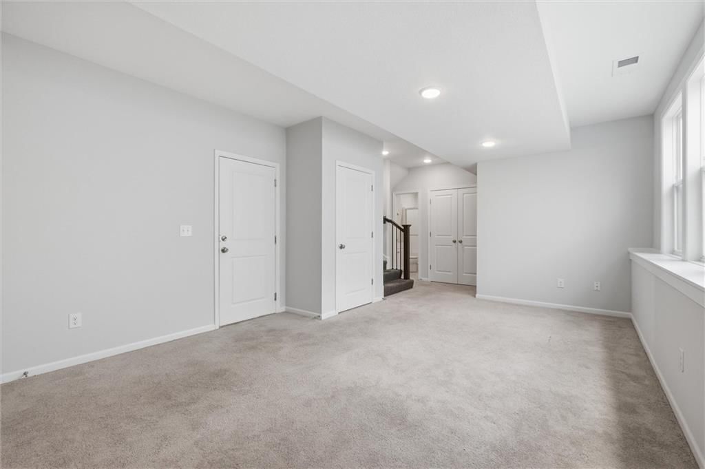 8278 Primrose Street — photo 36