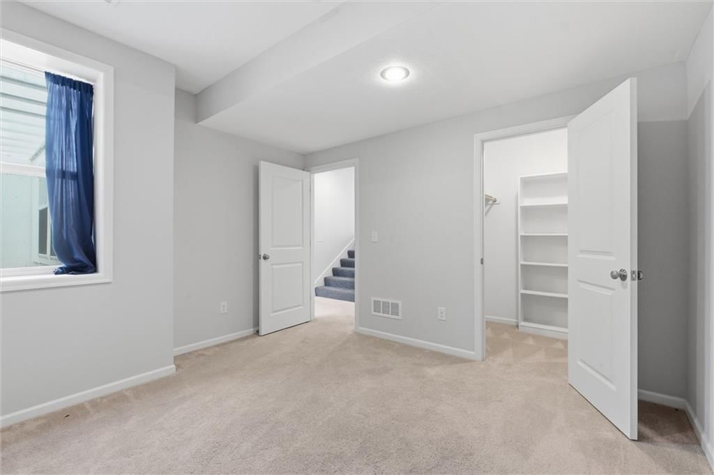 8278 Primrose Street — photo 38