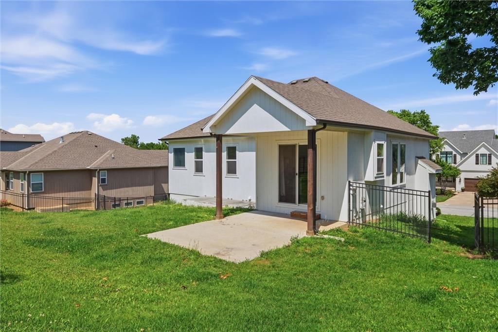 8278 Primrose Street — photo 43