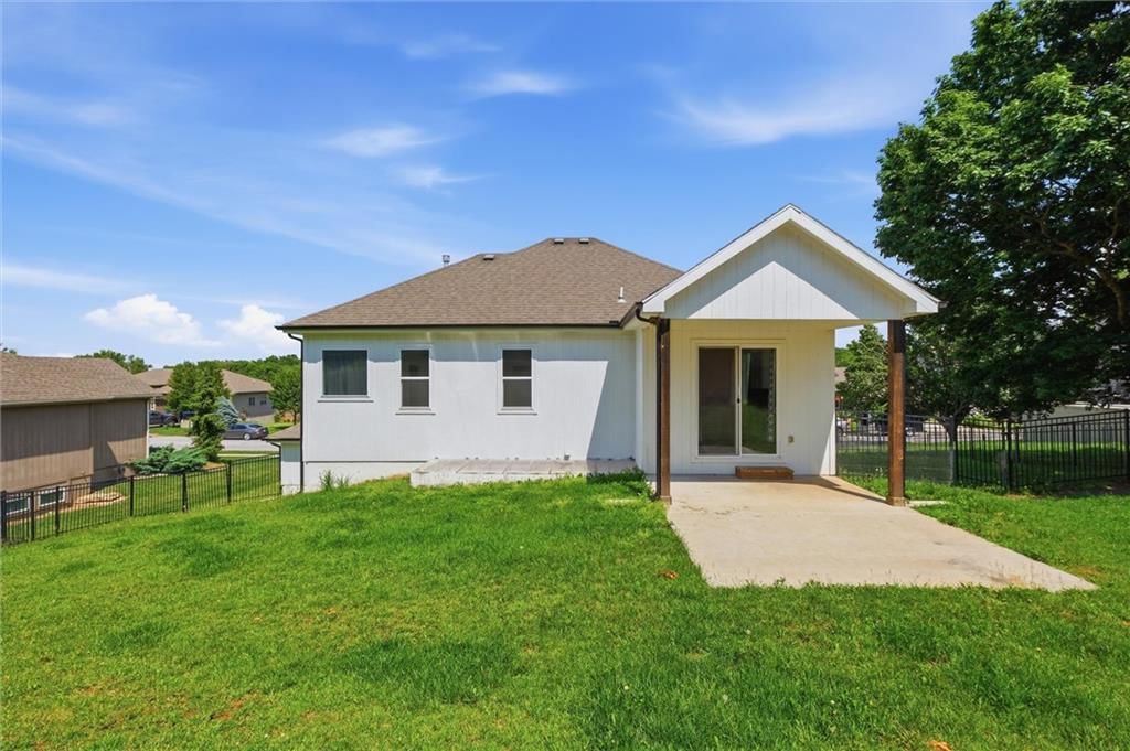 8278 Primrose Street — photo 45