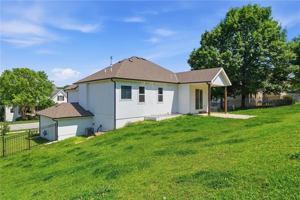 8278 Primrose Street — photo 46