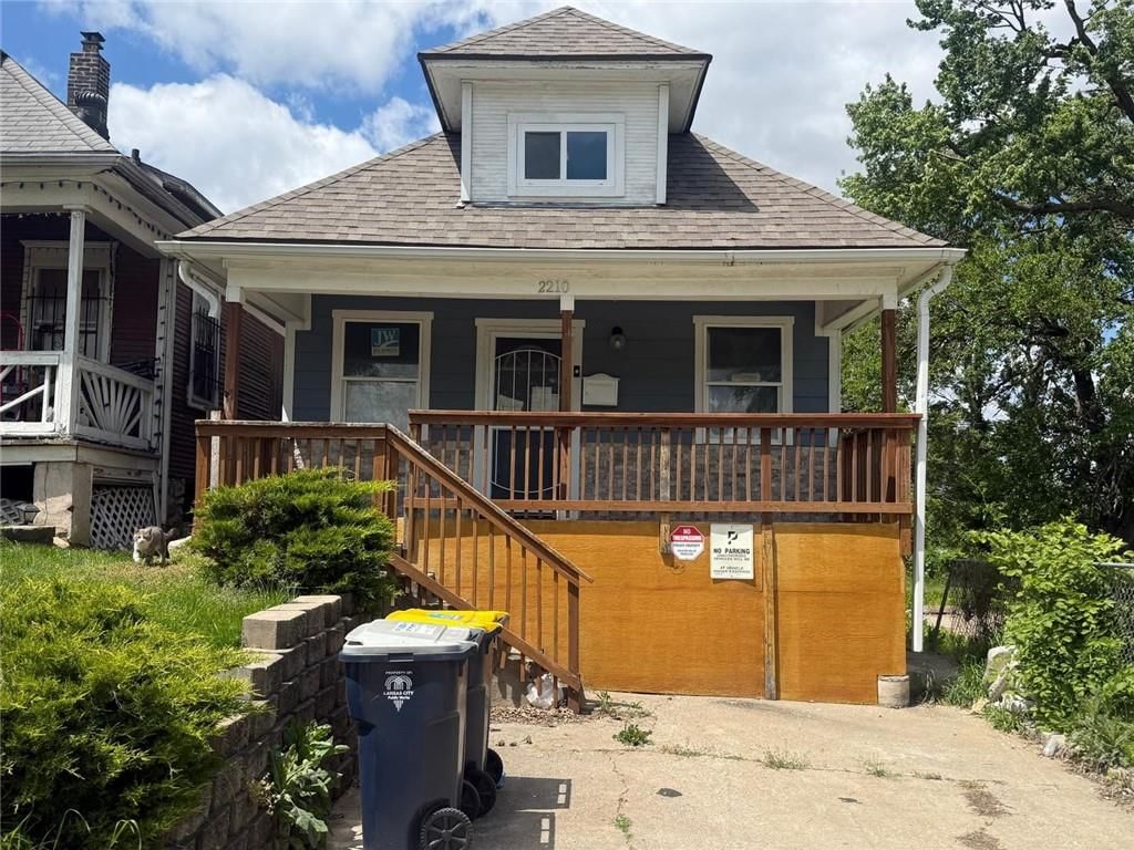 2210 Cleveland Avenue — photo 1