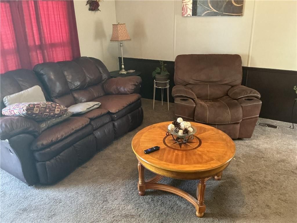521 Hoover Street — photo 7